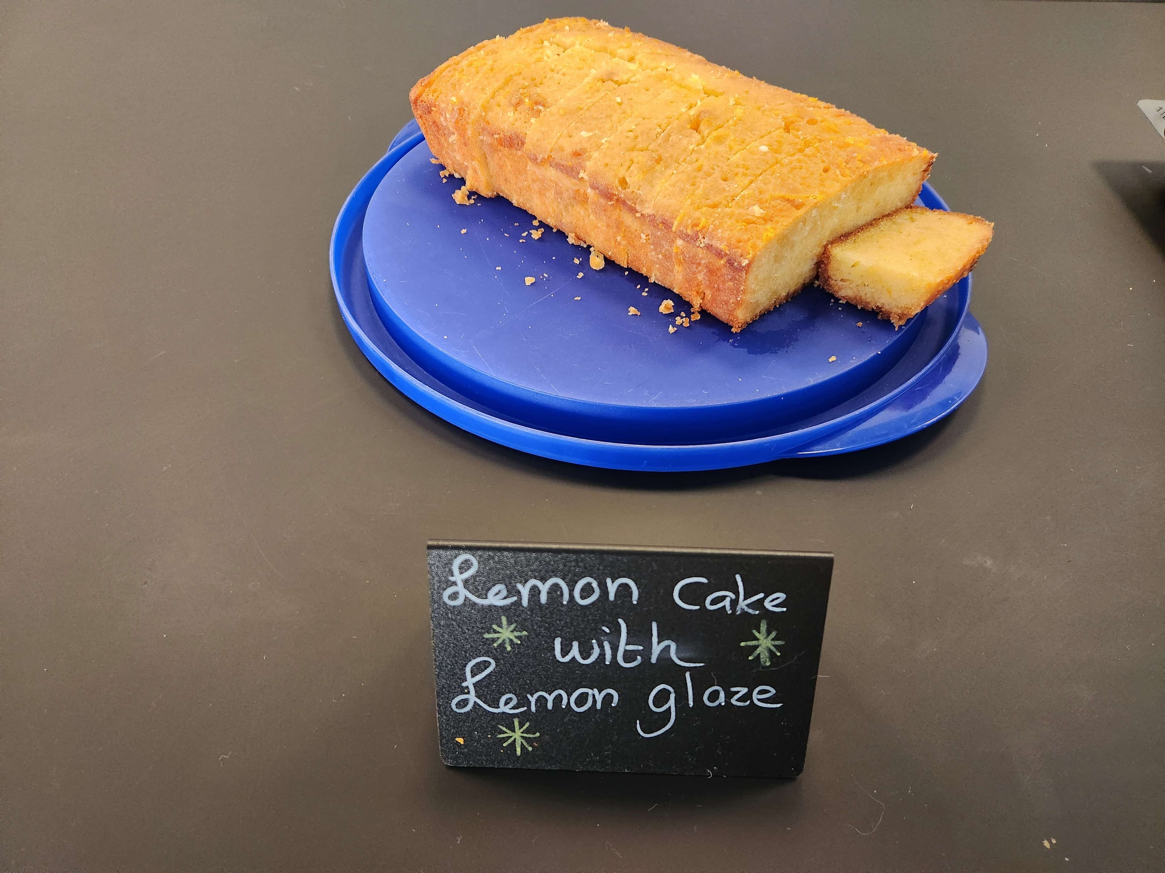 Lemon cake